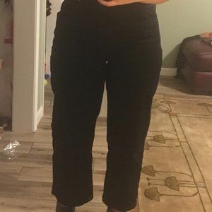 NWOT Uniqlo U Regular Fit Straight Leg High-Rise Crop Jeans Black